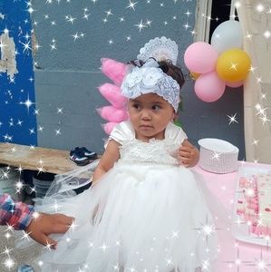 Meet your Posher, Antonieta